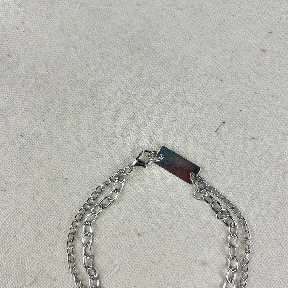 N/A bracelets are